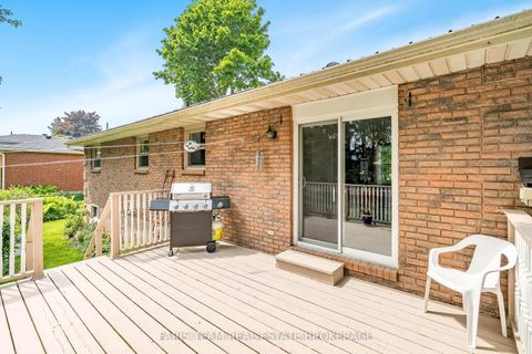 Photo 26 at 13 Jardine Crescent, Creemore, Clearview