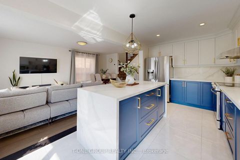 Photo 5 at 880 Isaac Phillips Way, Summerhill Estates, Newmarket