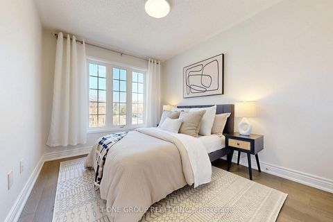 Photo 24 at 880 Isaac Phillips Way, Summerhill Estates, Newmarket