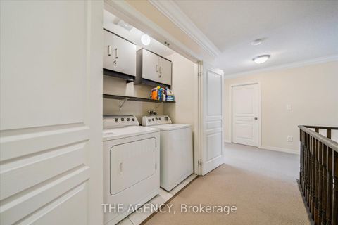 Photo 24 at 32 Timna Crescent, Patterson, Vaughan