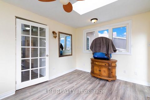 Photo 8 at 11 Hardwood Drive, Sutton & Jackson's Point, Georgina