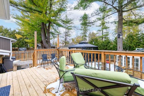 Photo 25 at 11 Hardwood Drive, Sutton & Jackson's Point, Georgina