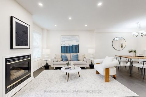 Photo 2 at 63 - 18 Brandy Lane Way N, Central Newmarket, Newmarket