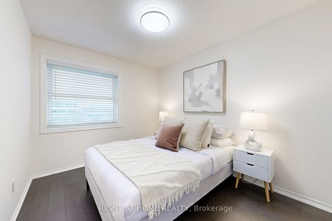 Photo 17 at 63 - 18 Brandy Lane Way N, Central Newmarket, Newmarket