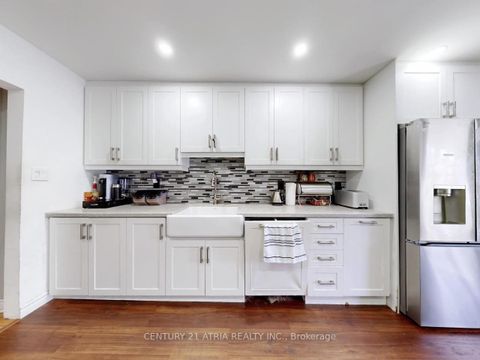 Photo 9 at 40 Sibley Avenue, Danforth, Toronto