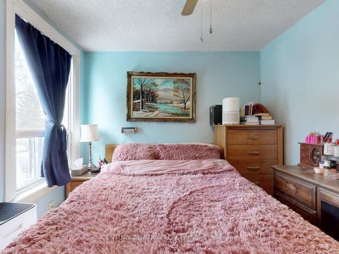 Photo 17 at 40 Sibley Avenue, Danforth, Toronto