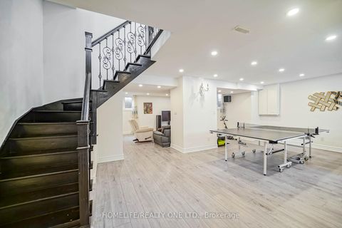 Photo 32 at 31 Bearwood Drive, Humber Valley, Toronto