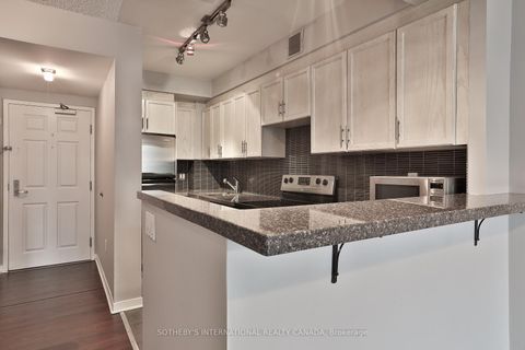 Photo 5 at 704 - 284 Bloor Street W, Annex, Toronto