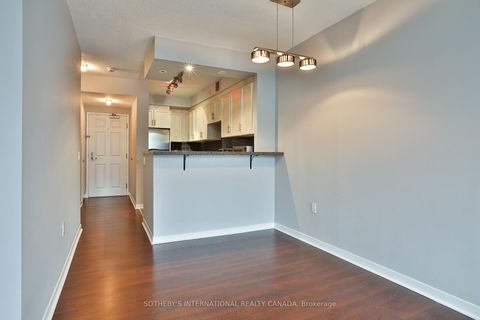 Photo 11 at 704 - 284 Bloor Street W, Annex, Toronto