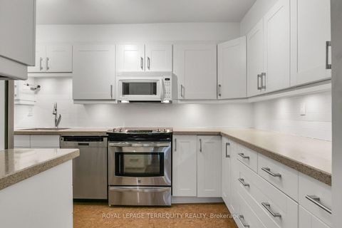 Photo 18 at 54 Granby Street, Yonge Corridor, Toronto