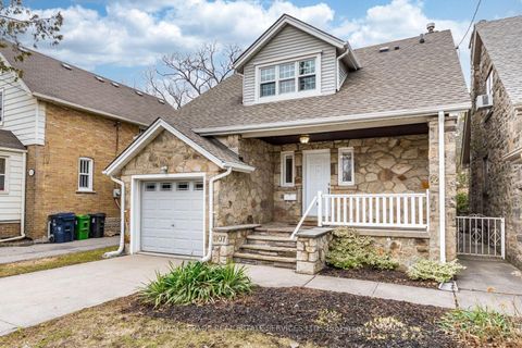 Photo 0 at 1107 Royal York Road, Kingsway South, Toronto