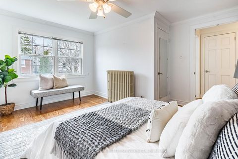 Photo 14 at 1107 Royal York Road, Kingsway South, Toronto