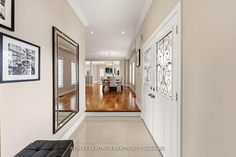 Photo 3 at 2 Daniel Bram Drive, Patterson, Vaughan