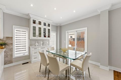 Photo 15 at 2 Daniel Bram Drive, Patterson, Vaughan