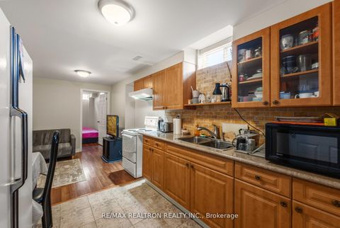 Photo 33 at 2 Daniel Bram Drive, Patterson, Vaughan