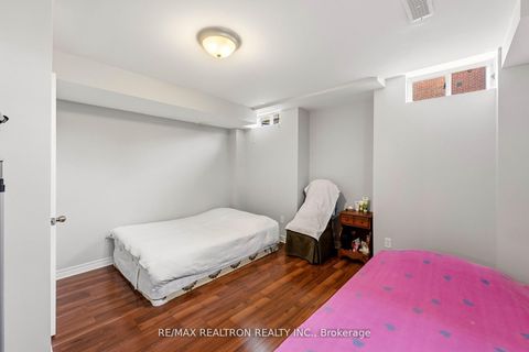 Photo 36 at 2 Daniel Bram Drive, Patterson, Vaughan