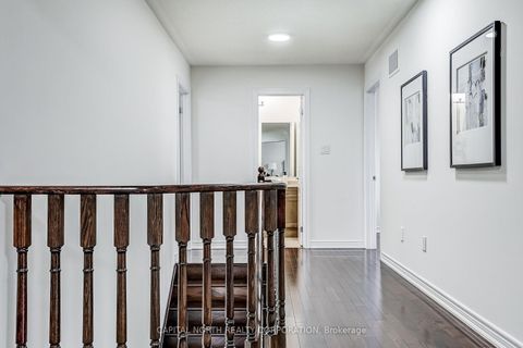 Photo 18 at 31 Weekes Avenue, Oak Ridges, Richmond Hill