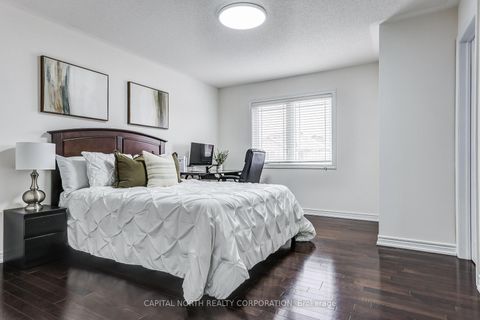 Photo 23 at 31 Weekes Avenue, Oak Ridges, Richmond Hill