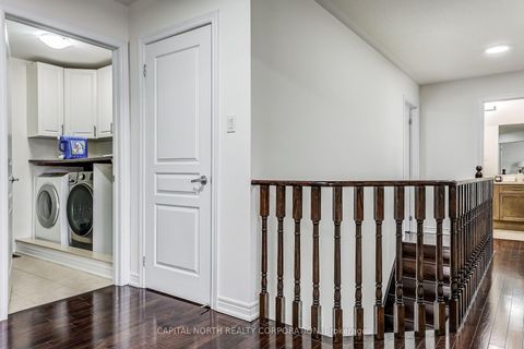 Photo 25 at 31 Weekes Avenue, Oak Ridges, Richmond Hill