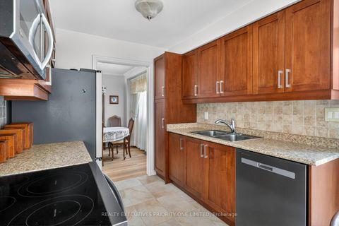 Photo 13 at 346 Darlington Crescent, London, Newmarket