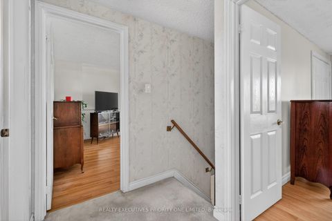 Photo 20 at 346 Darlington Crescent, London, Newmarket