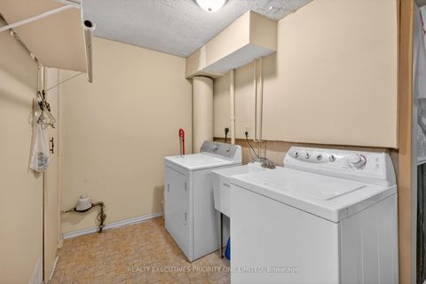 Photo 28 at 346 Darlington Crescent, London, Newmarket