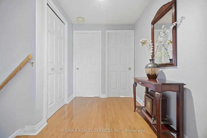 Photo 20 at 68 Elgin Drive, Brampton South, Brampton