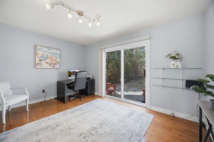 Photo 28 at 68 Elgin Drive, Brampton South, Brampton