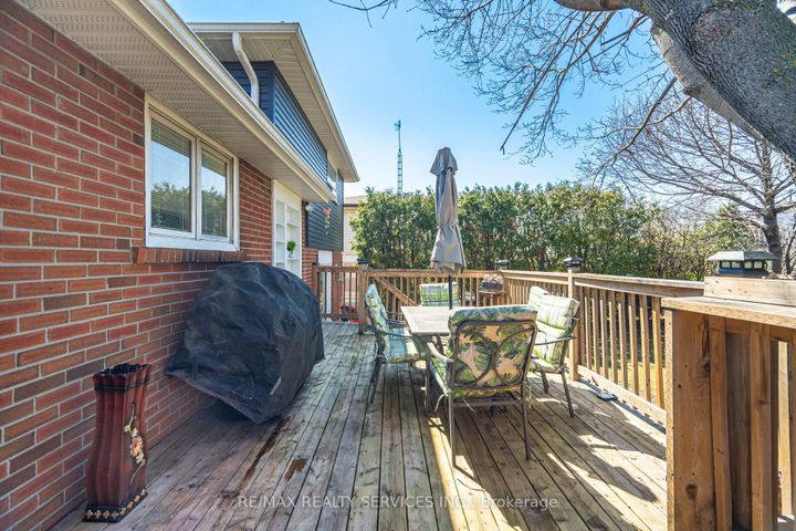 Photo 43 at 68 Elgin Drive, Brampton South, Brampton