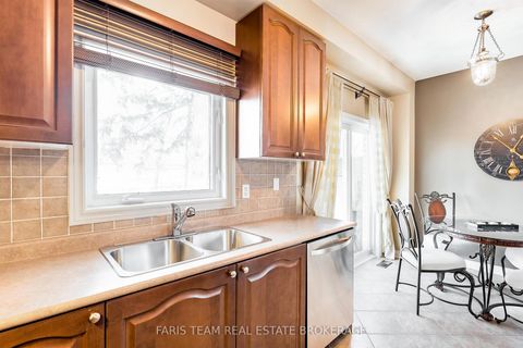 Photo 6 at 272 Tom Taylor Crescent, Summerhill Estates, Newmarket