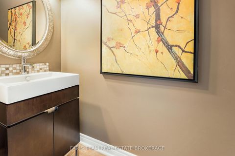 Photo 11 at 272 Tom Taylor Crescent, Summerhill Estates, Newmarket