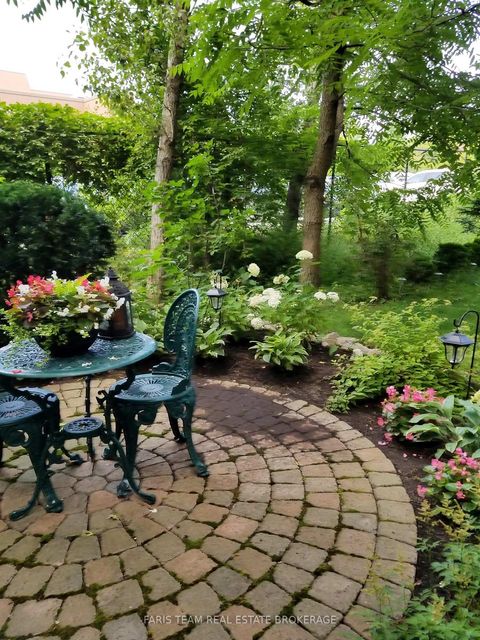 Photo 33 at 272 Tom Taylor Crescent, Summerhill Estates, Newmarket