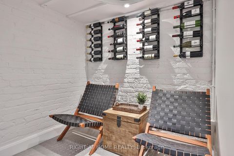 Photo 25 at 568 Hillsdale Avenue E, Mount Pleasant East, Toronto