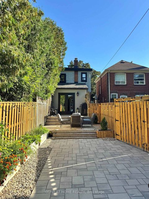 Photo 33 at 568 Hillsdale Avenue E, Mount Pleasant East, Toronto