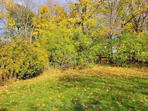 Photo 4 at 15 Blaketon Road, City Centre West, Toronto