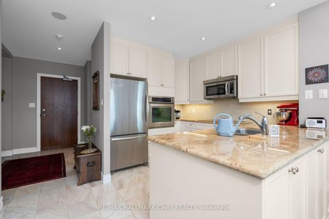 Photo 4 at PH08 - 33 Ellen Street, City Centre, Barrie