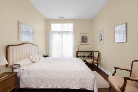 Photo 11 at PH08 - 33 Ellen Street, City Centre, Barrie