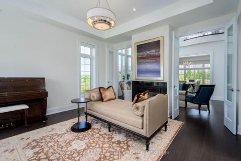 Photo 7 at 49 Mary Natasha Court, Kleinburg, Vaughan