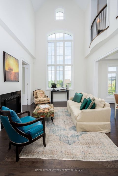 Photo 9 at 49 Mary Natasha Court, Kleinburg, Vaughan