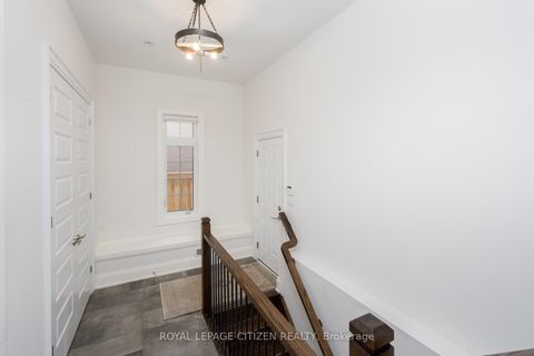 Photo 22 at 49 Mary Natasha Court, Kleinburg, Vaughan