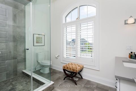 Photo 40 at 49 Mary Natasha Court, Kleinburg, Vaughan