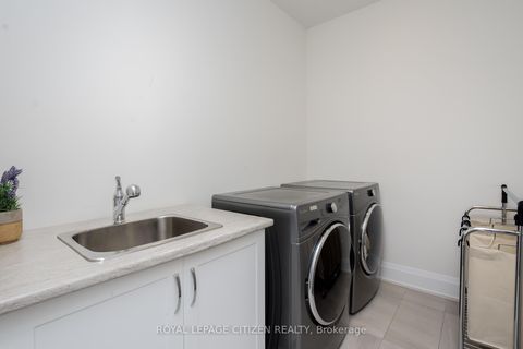 Photo 41 at 49 Mary Natasha Court, Kleinburg, Vaughan