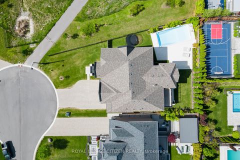 Photo 49 at 49 Mary Natasha Court, Kleinburg, Vaughan