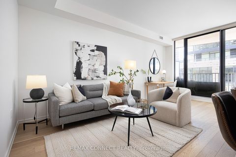 Photo 6 at 402 - 41 Dovercourt Road, Niagara, Toronto