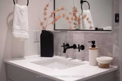 Photo 26 at 402 - 41 Dovercourt Road, Niagara, Toronto