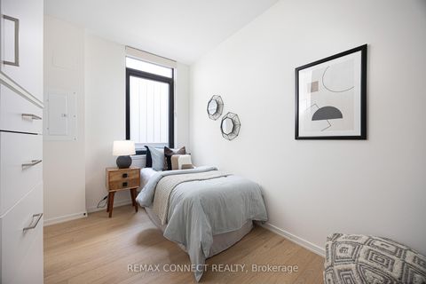 Photo 28 at 402 - 41 Dovercourt Road, Niagara, Toronto