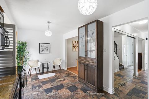 Photo 10 at 26 Laurel Valley Court, Glen Shields, Vaughan