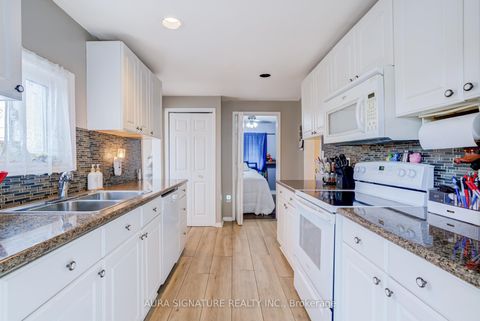 Photo 10 at 20 Riveredge Drive, Keswick North, Georgina