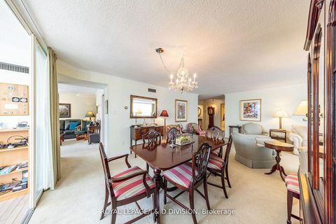 Photo 8 at 1710 - 65 Spring Garden Avenue, Willowdale East, Toronto