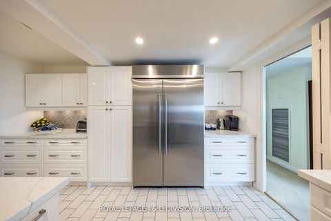 Photo 12 at 1710 - 65 Spring Garden Avenue, Willowdale East, Toronto